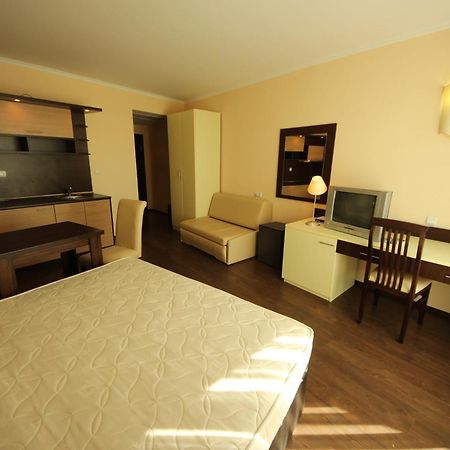 Menada Apartments In Grand Hotel Sveti Vlas Δωμάτιο φωτογραφία