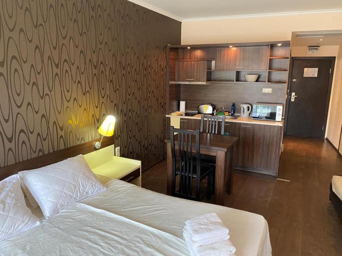 Menada Apartments In Grand Hotel Sveti Vlas Εξωτερικό φωτογραφία